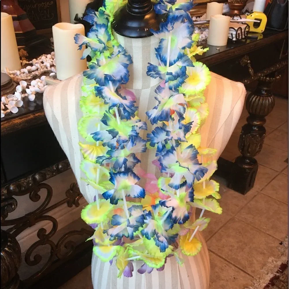 🎃 - HAWAIIAN LUAU Party Favors!